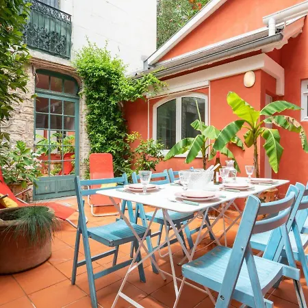 Semesterbostad Holiday Calme Dans Le Quartier Imperial By Interhome