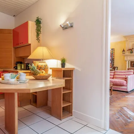 Calme Dans Le Quartier Imperial By Interhome * Biarritz