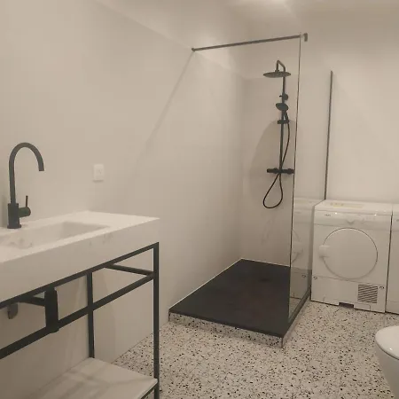 Casa de Férias Calme Dans Le Quartier Imperial By Interhome *